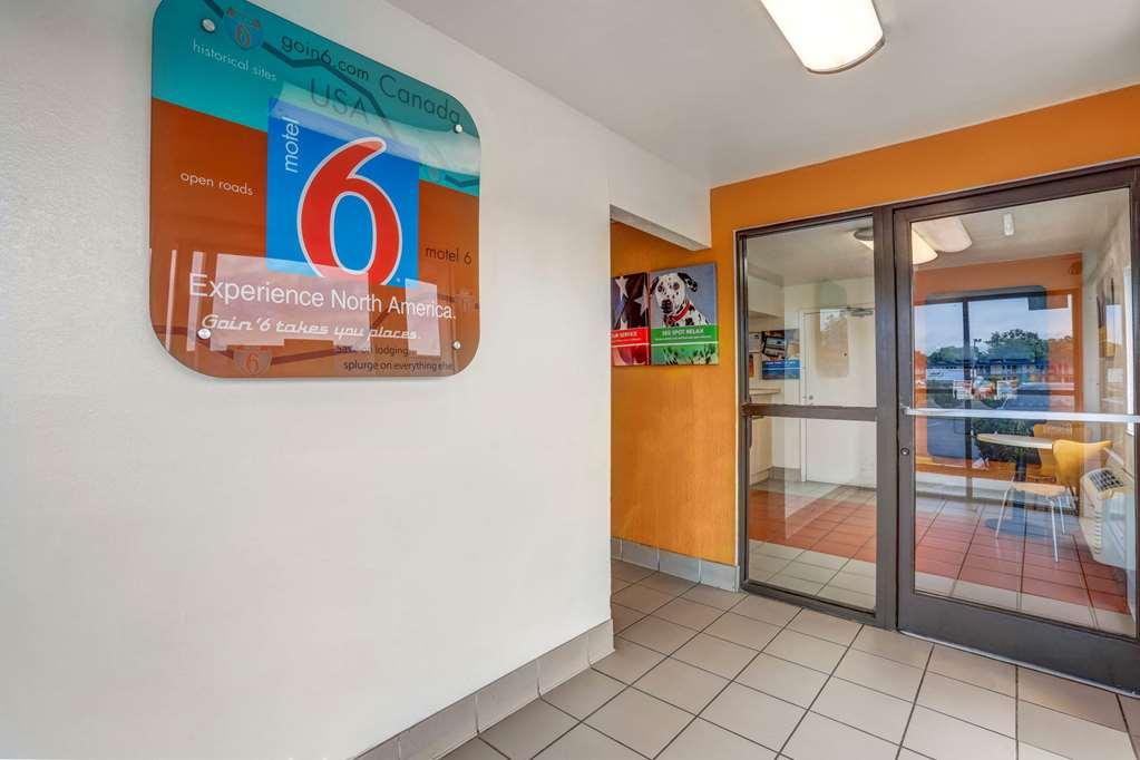 Motel 6-Lumberton, Nc 내부 사진